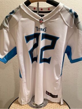 Nike NFL Derrick Henry Tennessee Titans Jersey White Youth XL (18/20)